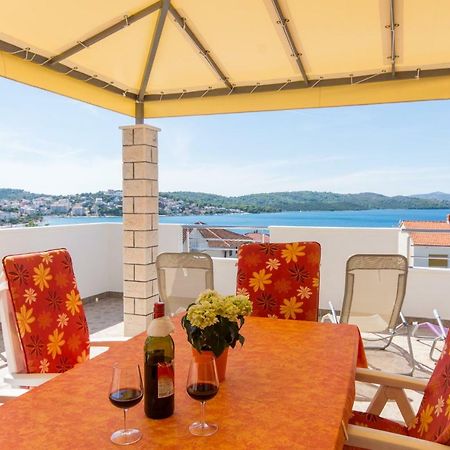 Apartmani Zana Округ Горни Екстериор снимка