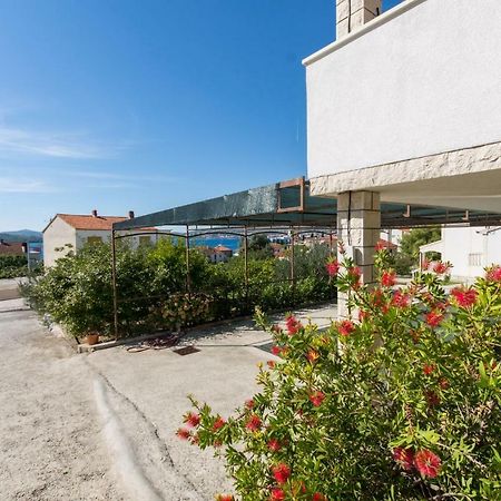Apartmani Zana Округ Горни Екстериор снимка