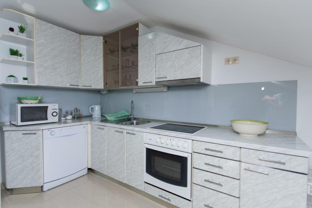 Apartmani Zana Округ Горни Екстериор снимка