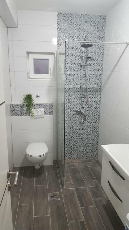 Apartmani Zana Округ Горни Екстериор снимка